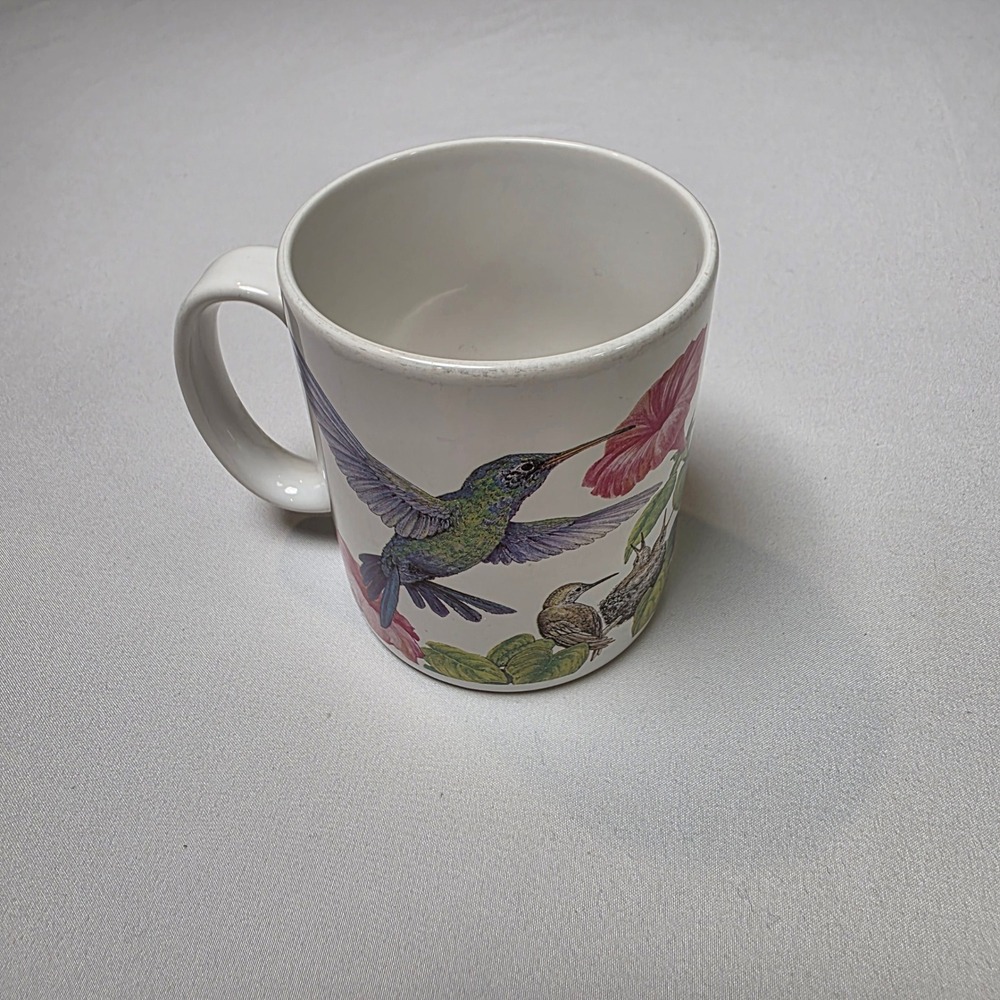 The Grand Effect Hummingbirds Coffee Mug Carolynn Roche‎ White Floral Vintage